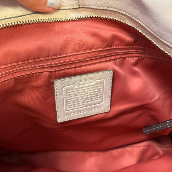 Coach Handbag - Picture 6 of 8